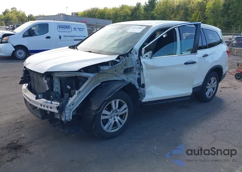 2018 Honda Pilot Lx z USA, uszkodzony, nr VIN 5FNYF6H11JB022268